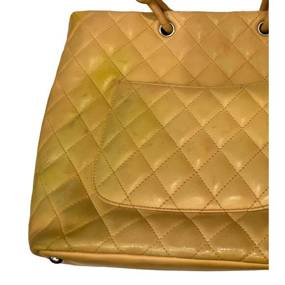 Chanel Tote Bag Cambon Beige Quilted Lambskin - Picture 7 of 10